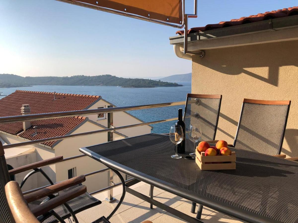 Apartments Mare Kneza Экстерьер фото